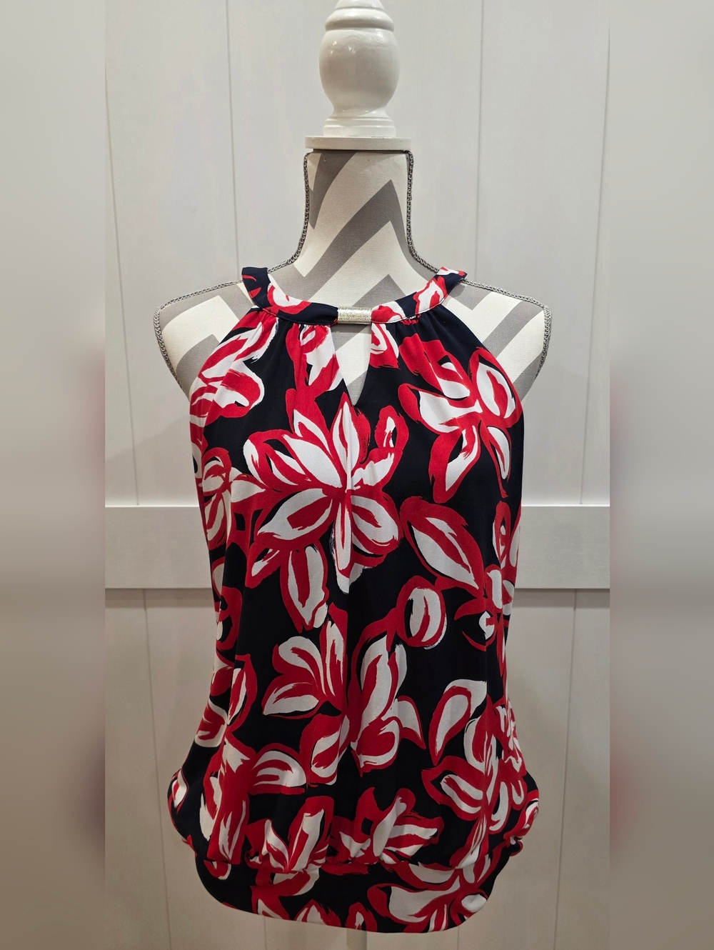 Premise Women's Floral Top Size L - Item 112 A-1